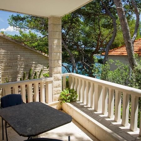 Beachfront House Pope B&B Селка Екстер'єр фото