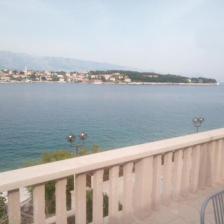Beachfront House Pope B&B Селка Номер фото