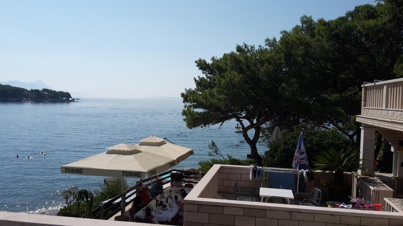 Beachfront House Pope B&B Селка Екстер'єр фото
