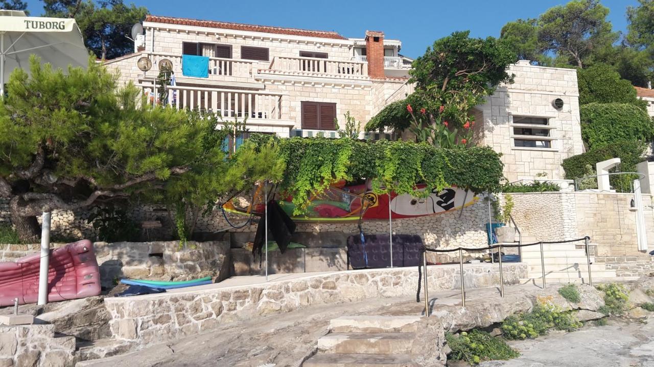 Beachfront House Pope B&B Селка Екстер'єр фото