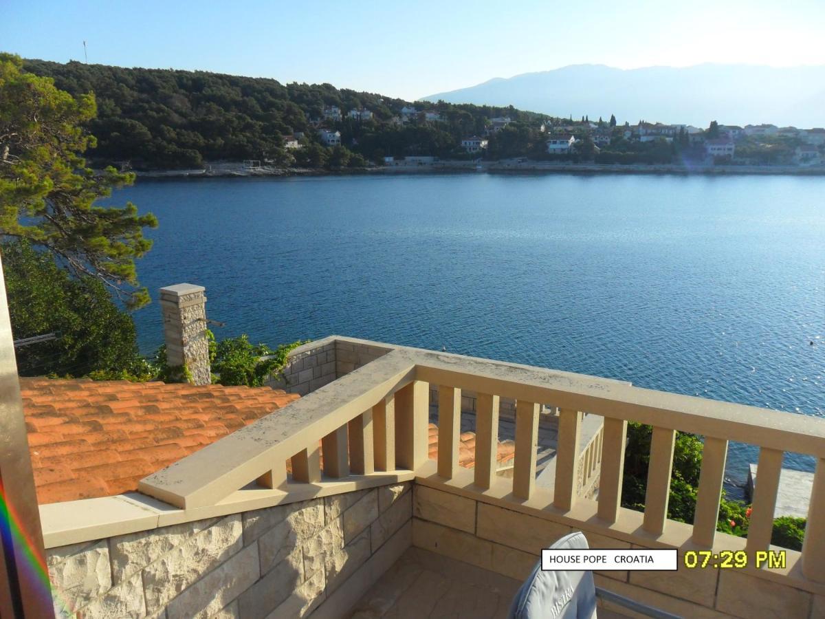 Beachfront House Pope B&B Селка Екстер'єр фото